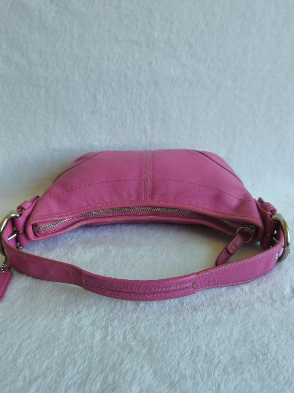 Coach Vintage Y2K SoHo Hobo Mini Pink Shoulder Bag Cr… - Gem